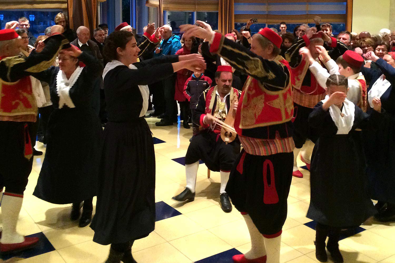 Traditional dancing, Dalmatia