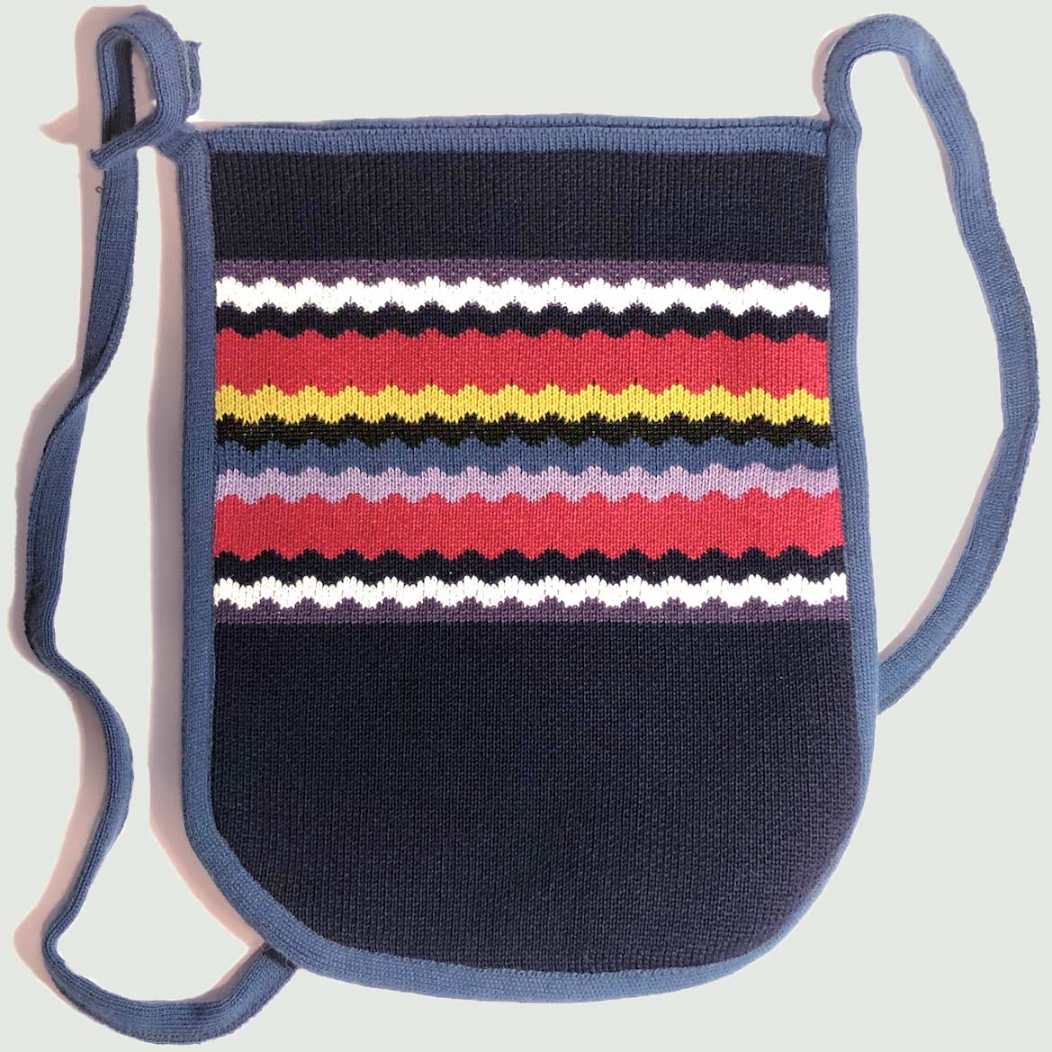 Traditional knit torba